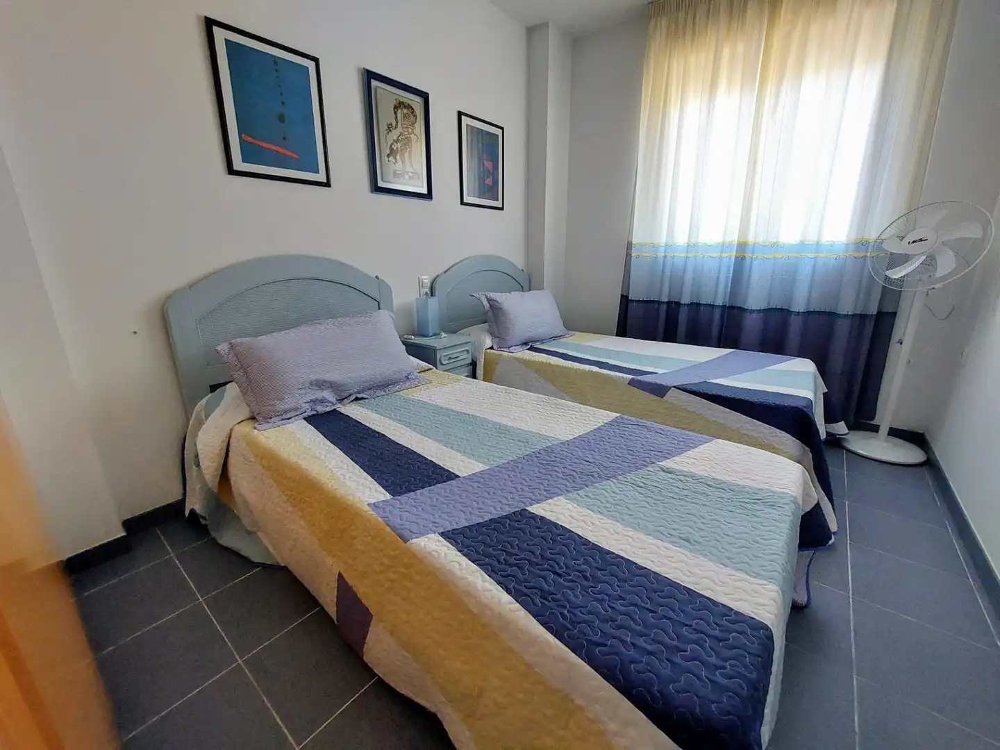 Habitación de Apartamento de alquiler en Oropesa del Mar / Orpesa con Aire acondicionado, Terraza y Amueblado