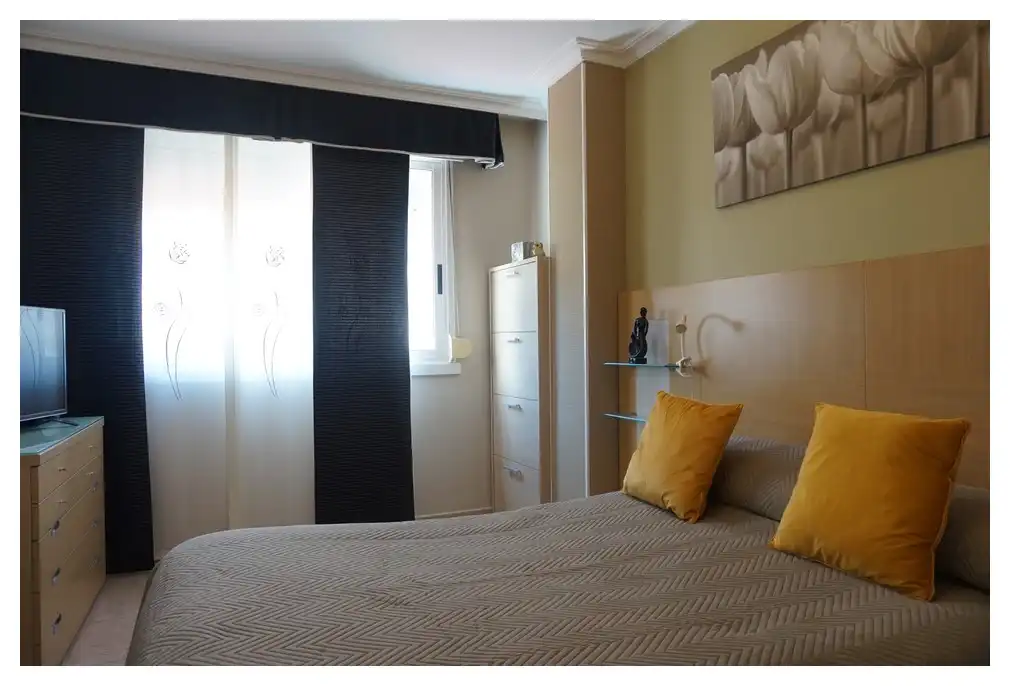 Habitación de Piso en venta en Las Palmas de Gran Canaria con Trastero y Amueblado