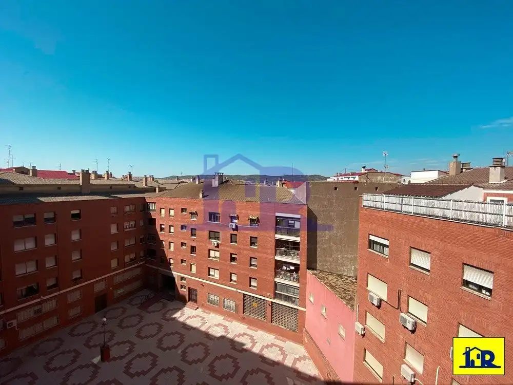Exterior view of Flat for rent in Centro