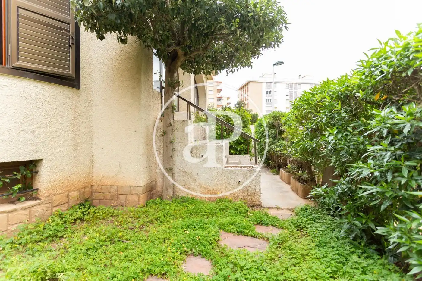 Vista exterior de Casa o xalet en venda en Sueca amb Aire condicionat, Calefacció i Jardí privat