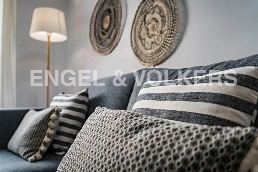 Wohnzimmer von Wohnung zur Miete in L'Hospitalet de Llobregat mit Klimaanlage, Heizung und Parkett