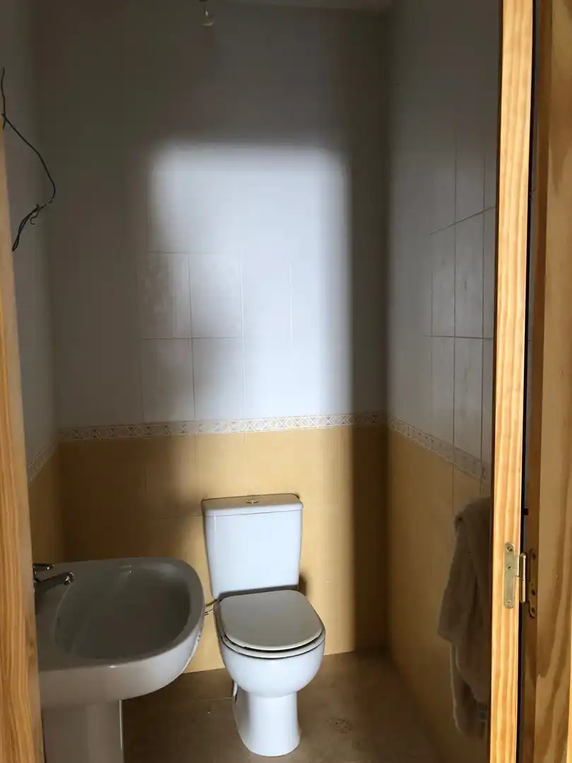 Baño de Casa adosada en venta en Nevada con Terraza y Trastero