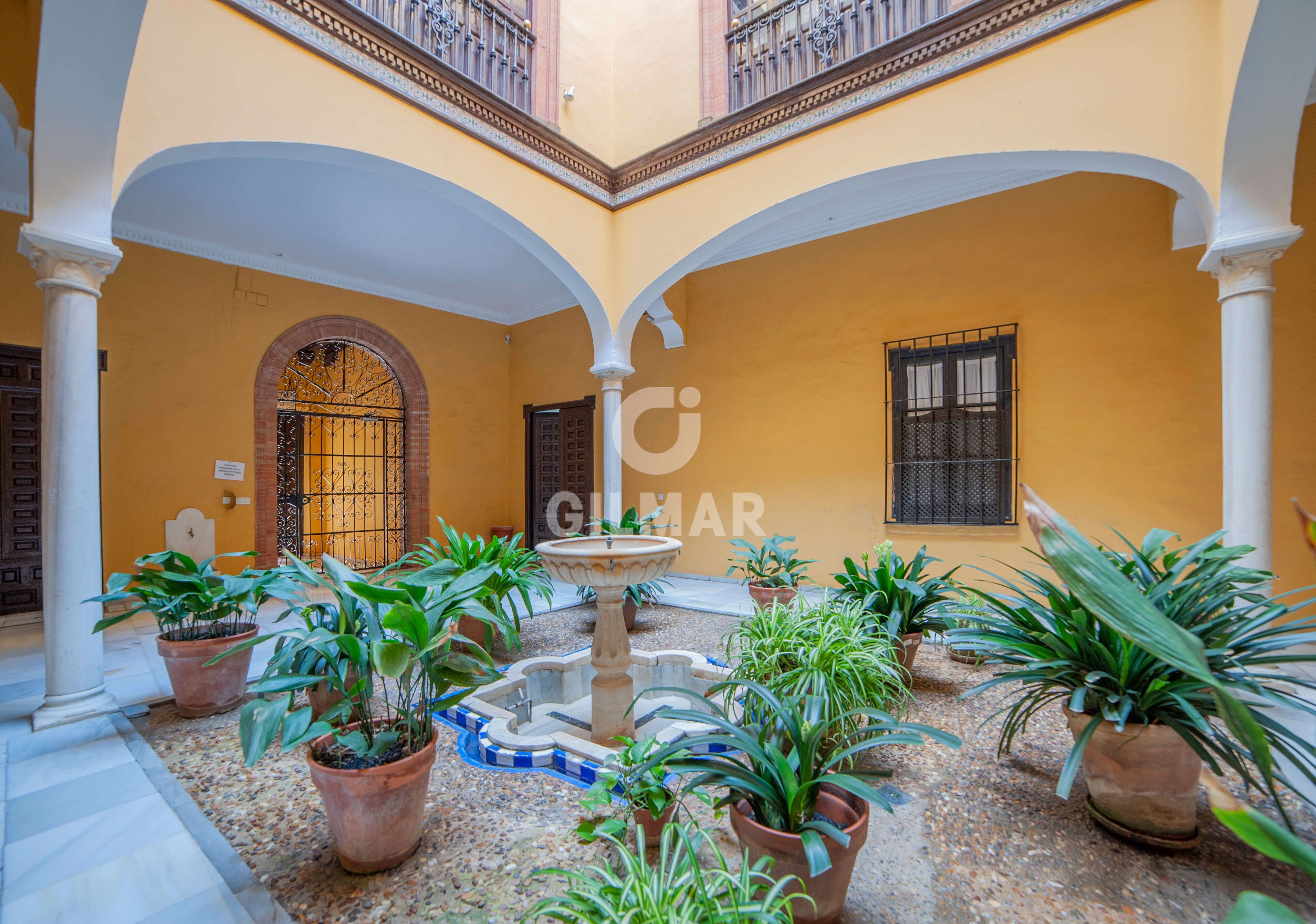 Jardí de Pis de lloguer en  Sevilla Capital amb Calefacció