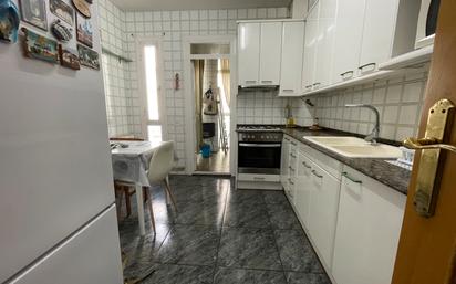 Kitchen of Flat for sale in Sabadell  with Air Conditioner and Balcony