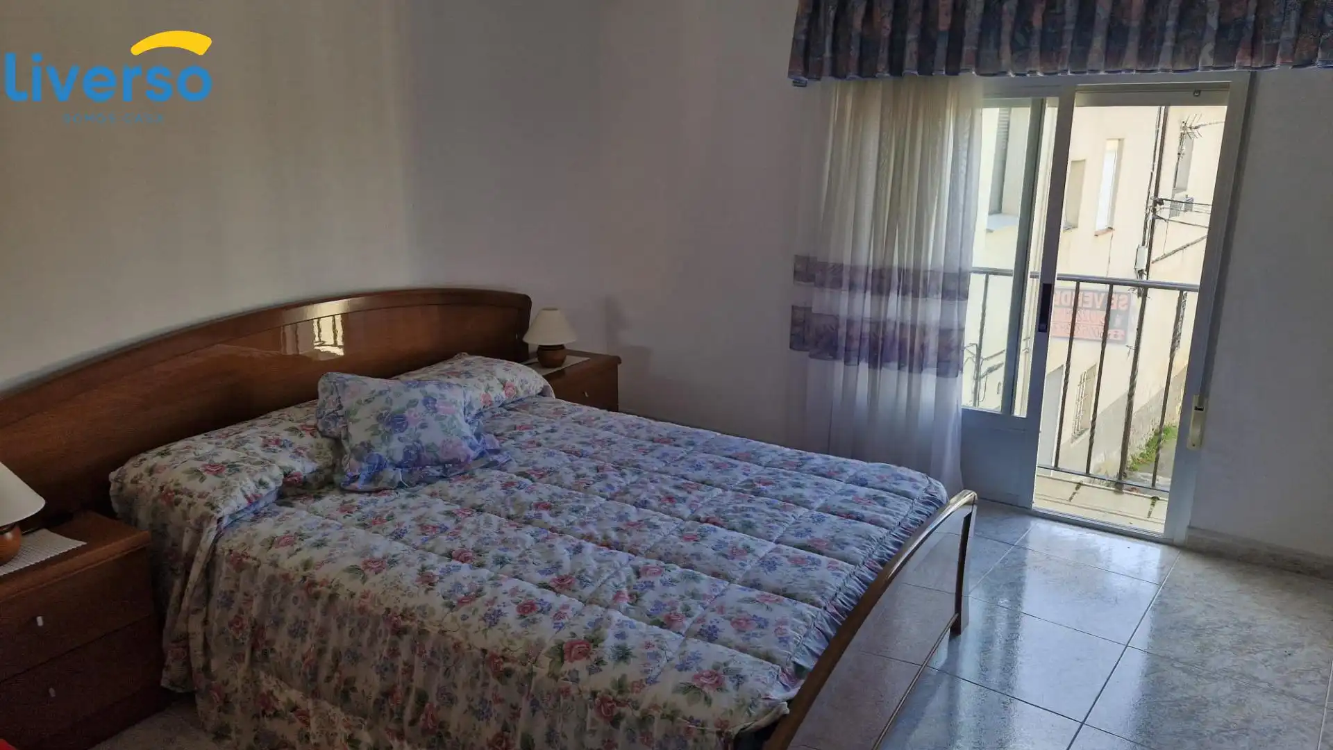 Dormitori de Finca rústica en venda en Huerta de Rey amb Calefacció, Moblat i Balcó
