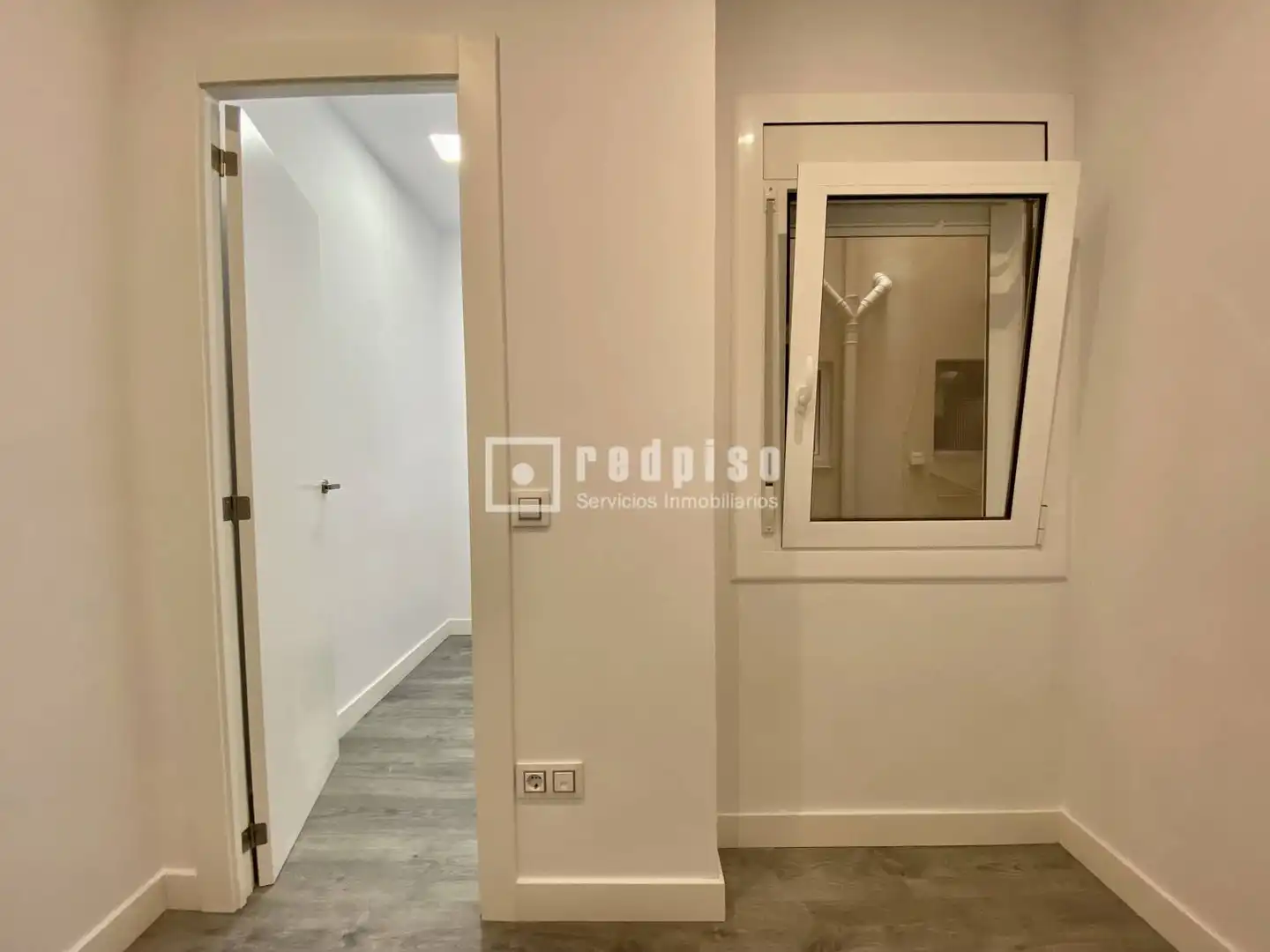 Habitación de Piso en venta en Barcelona con Terraza
