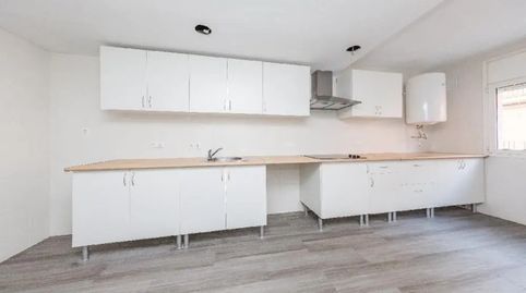 Foto 3 de Piso en venta en Carrer de Roger de Llúria, Morera, Badalona
