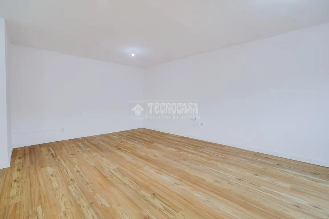 Habitación de Piso en venta en Terrassa con Balcón