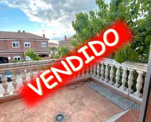 Exterior view of House or chalet for sale in Villanueva de la Torre  with Heating, Private garden and Terrace