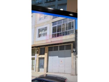 Local comercial en venda a A Piringalla - Albeiros - Garabolos