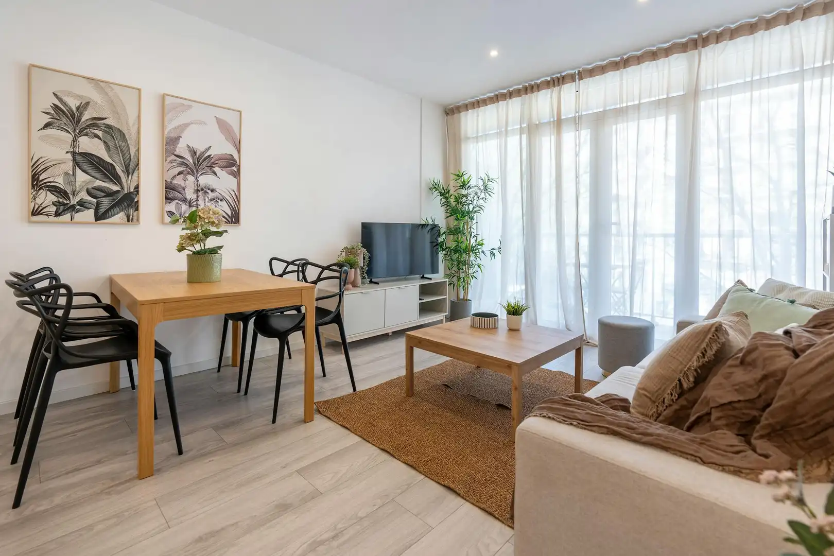 Living room of Flat for rent in Barcelona  with Air Conditioner, Heating and Furnished