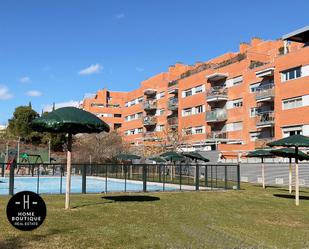 Exterior view of Attic for sale in Paracuellos de Jarama  with Air Conditioner and Terrace