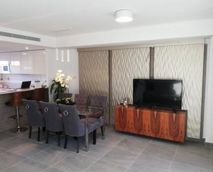 Sala d'estar de Pis en venda en Elche / Elx amb Aire condicionat, Calefacció i Jardí privat