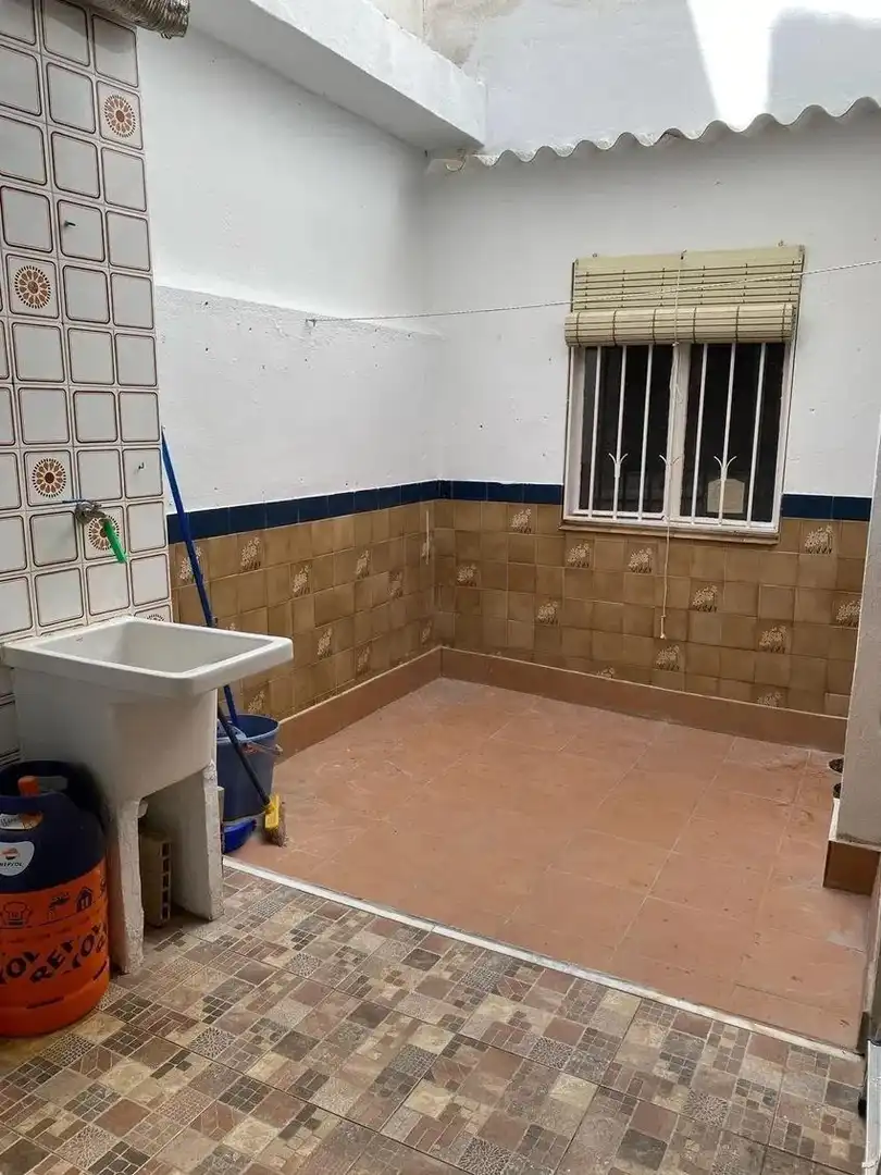 Baño de Piso en venta en Priego de Córdoba con Aire acondicionado y Balcón