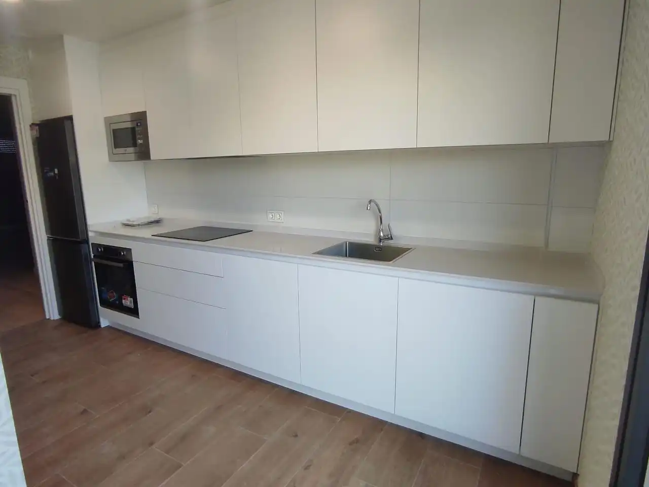 Cocina de Planta baja de alquiler en Santander con Calefacción, Jardín privado y Parquet