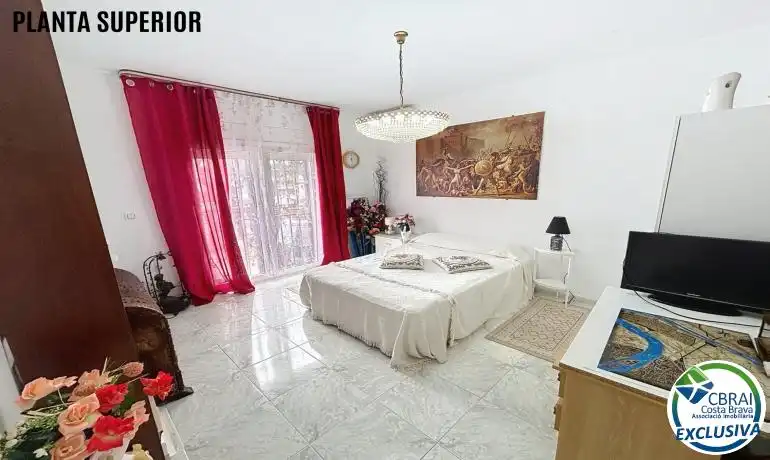 Casa adosada en venda a Montgrí