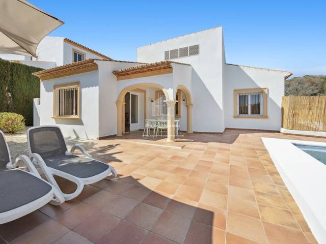 Casa-chalet en Venta en La Granadella  - Costa Nova