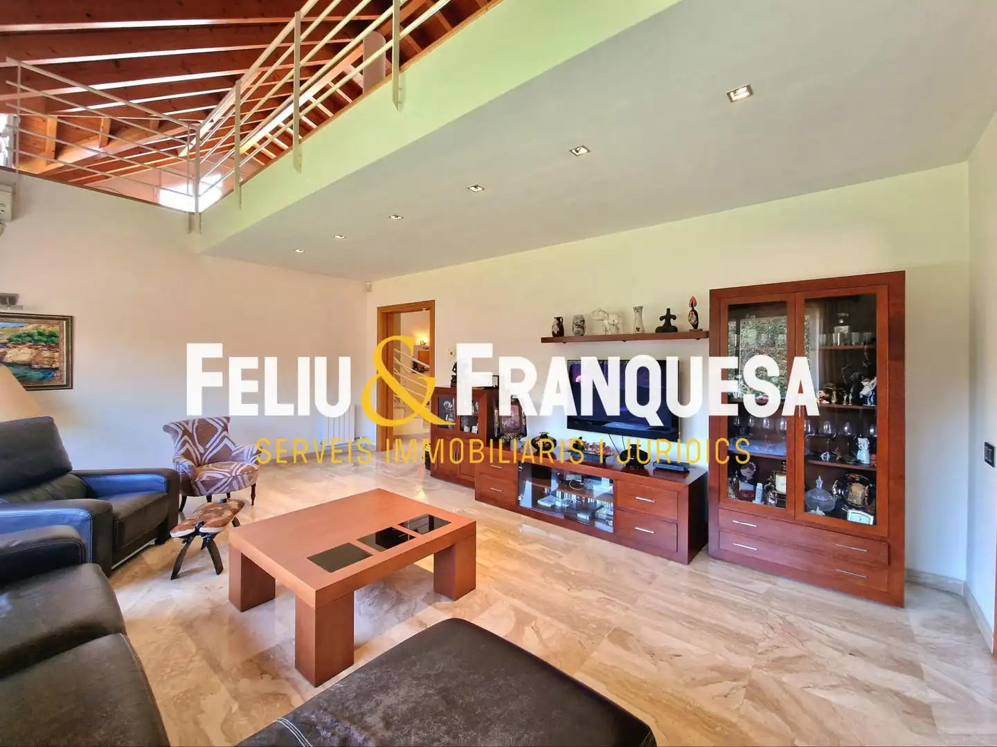 Living room of Houses for sale in Sant Cugat del Vallès  with Heating, Private garden and Terrace