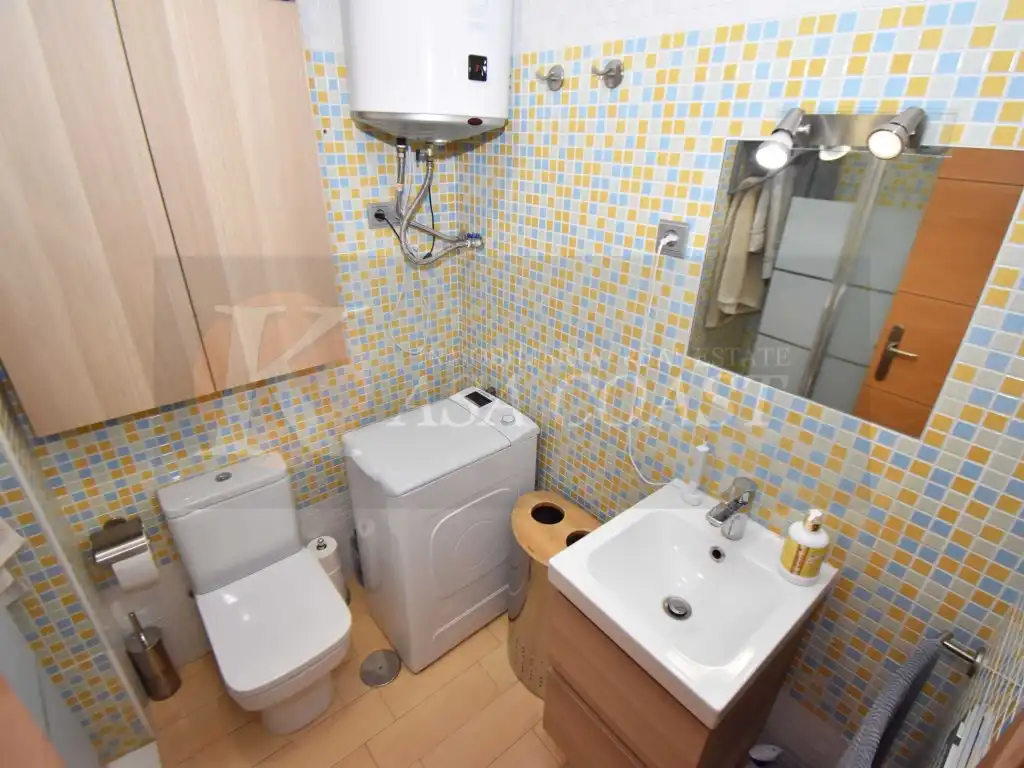 Bany de Pis en venda en Fuengirola amb Aire condicionat, Terrassa i Piscina comunitària