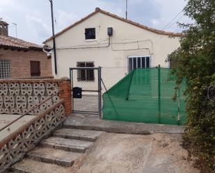 Exterior view of House or chalet for sale in  Teruel Capital  with Heating, Terrace and Storage room