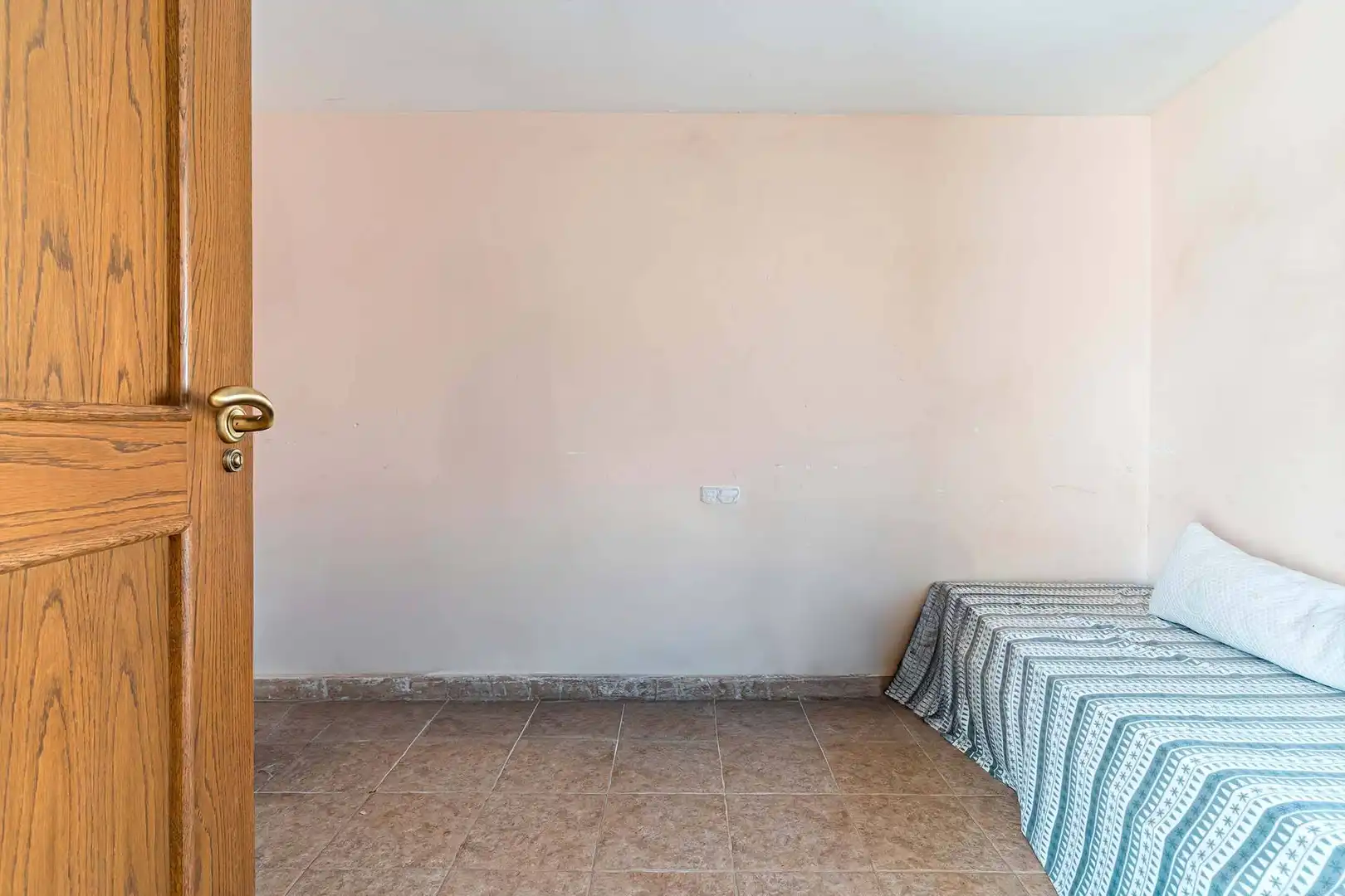 Bedroom of Houses for sale in Adra  with Furnished