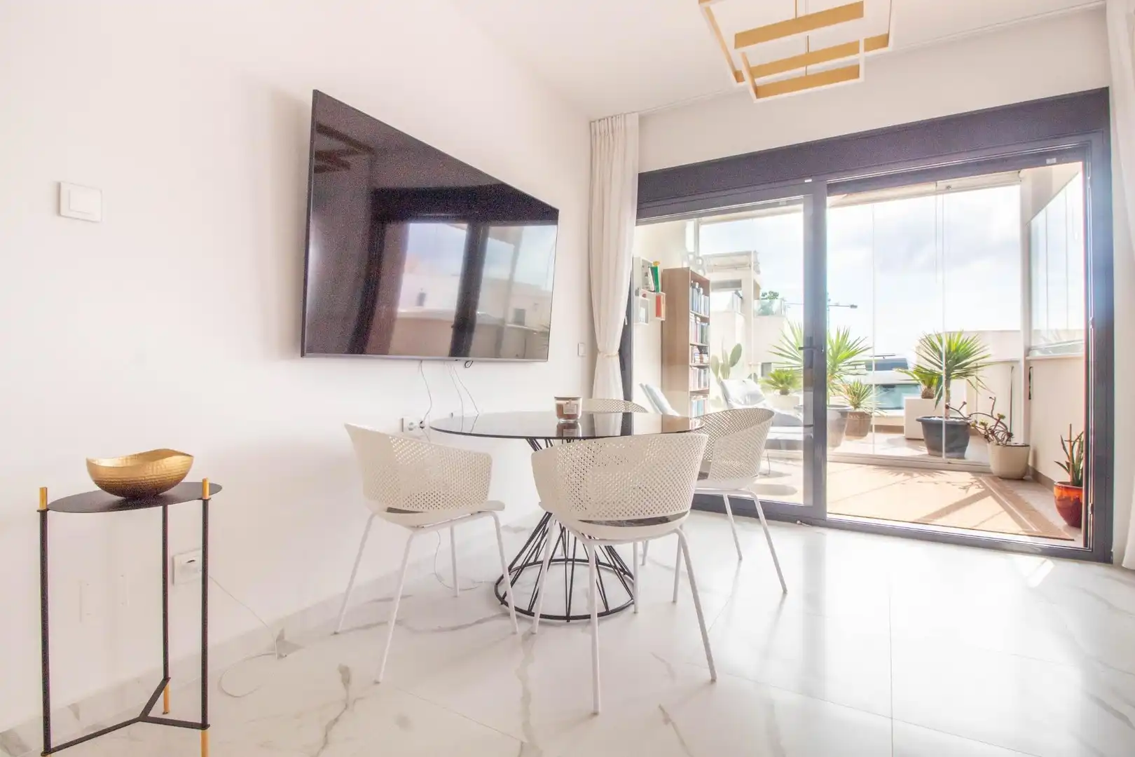 Apartamento con piscina en venta en San Miguel de Salinas, imagen 3