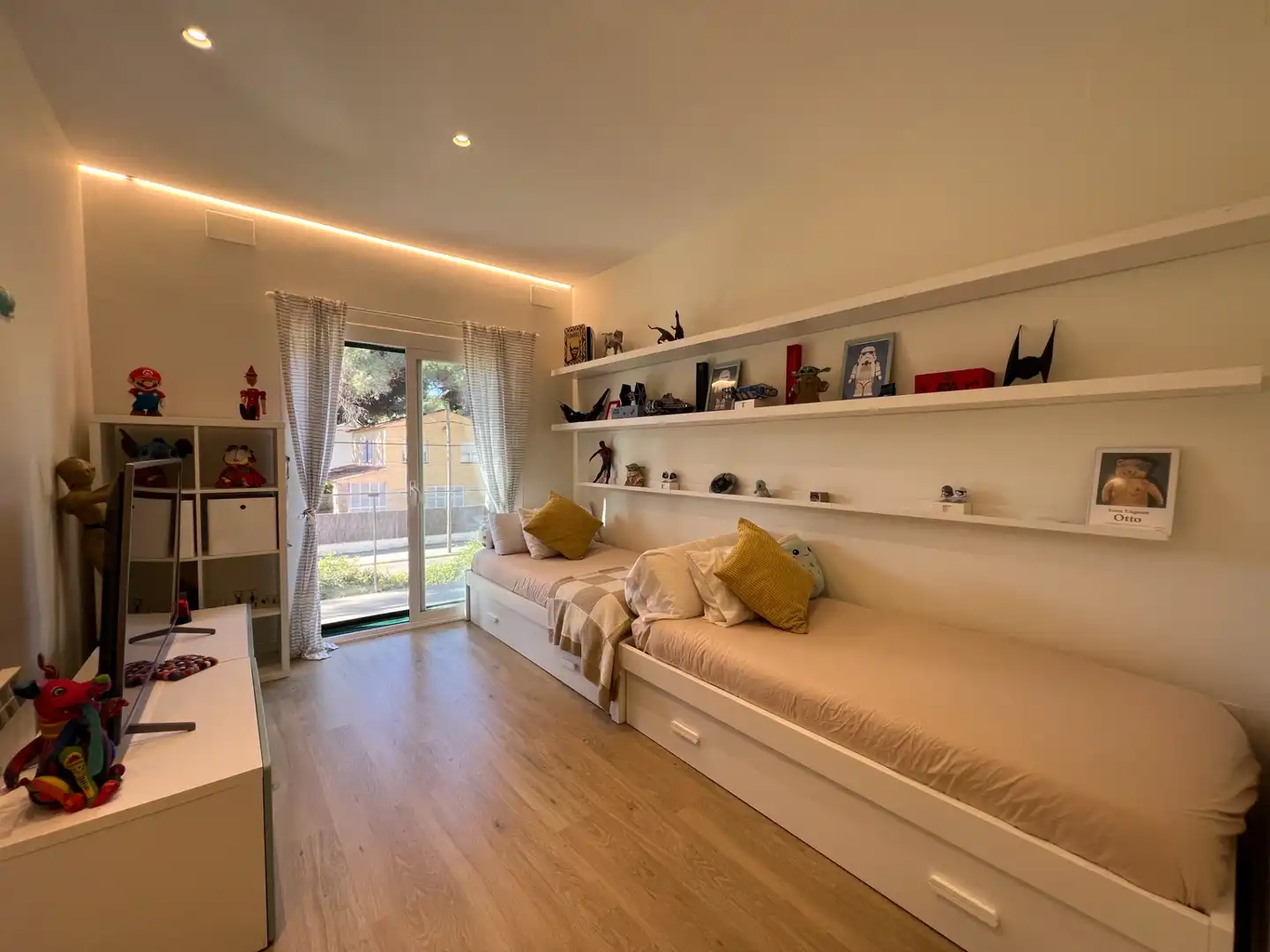 Bedroom of Houses for rent in Castelldefels  with Air Conditioner, Heating and Private garden