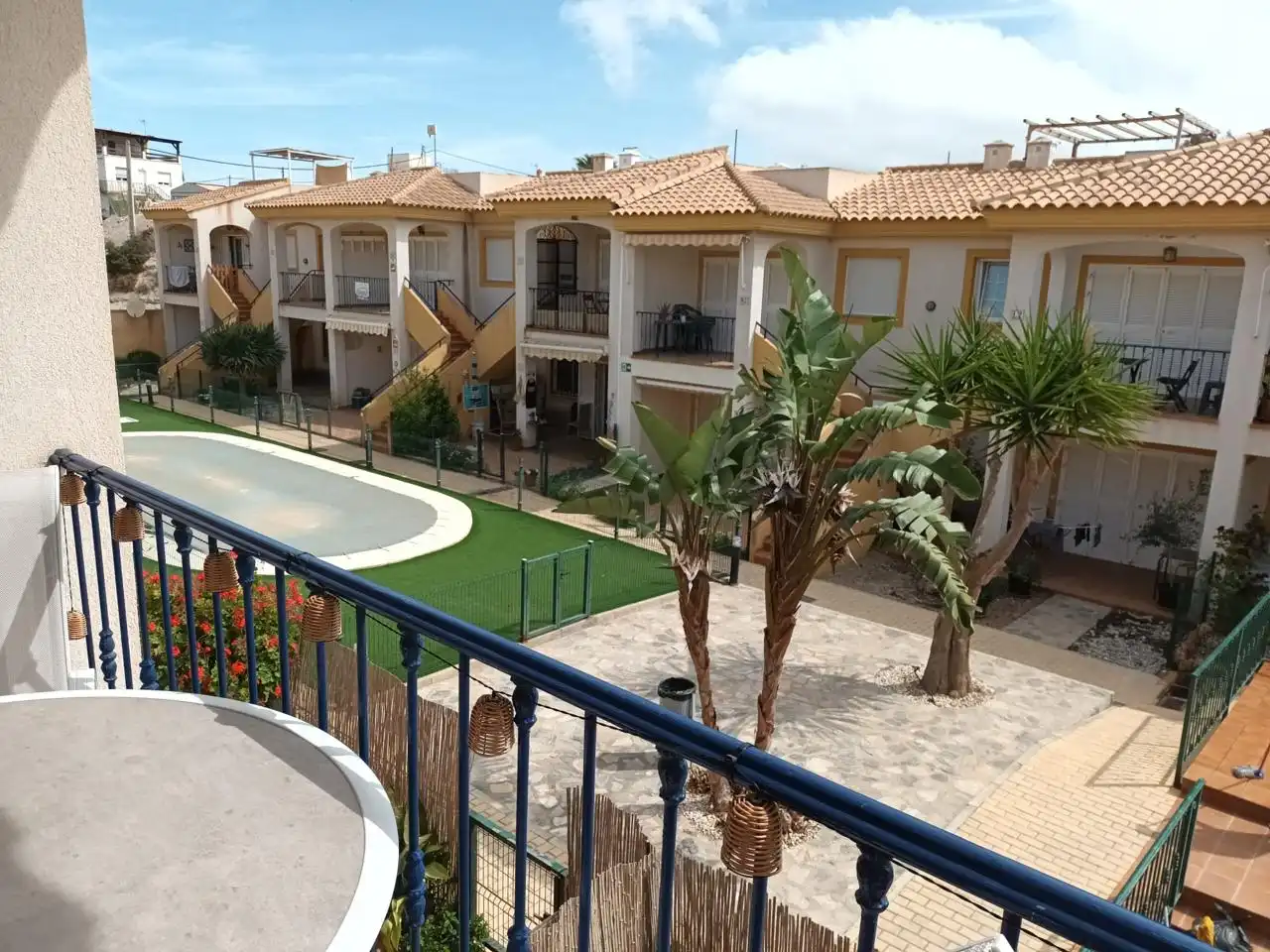 Außenansicht von Wohnung zur Miete in Cuevas del Almanzora mit Klimaanlage, Terrasse und Möbliert