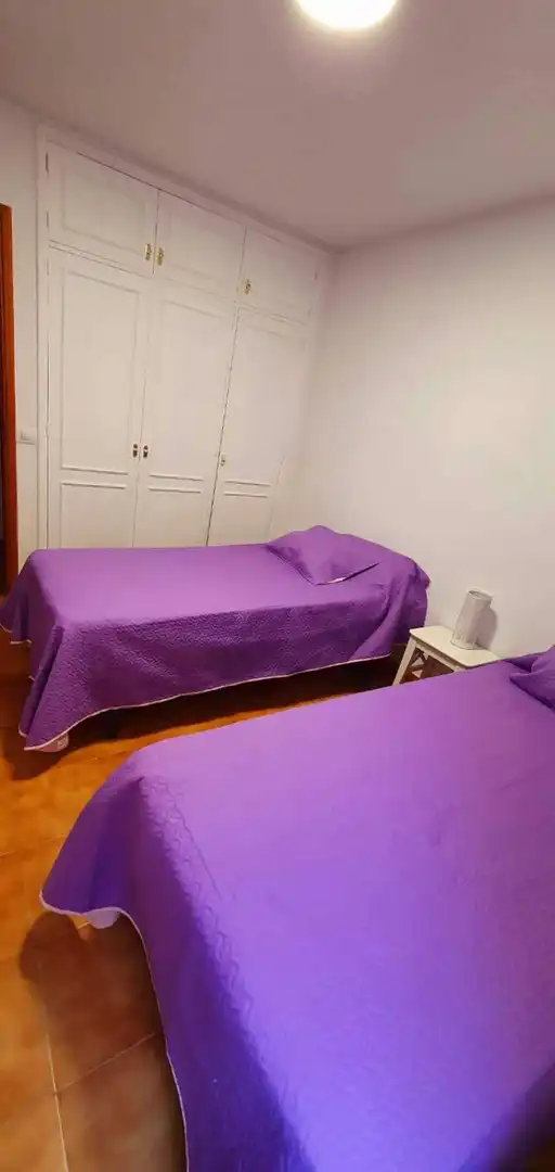 Dormitori de Apartament en venda en Santa Cruz de Tenerife amb Terrassa, Piscina i Moblat