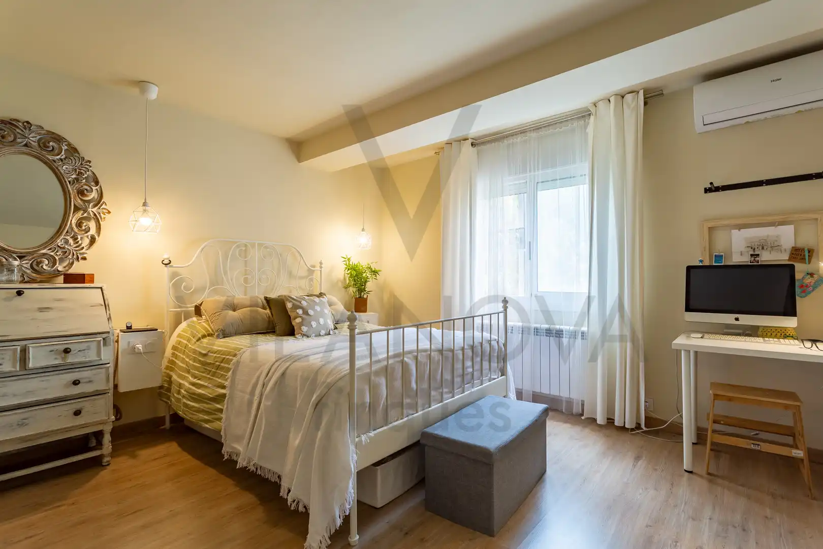 Schlafzimmer von Wohnung zum Verkauf in Reus mit Klimaanlage, Heizung und Terrasse