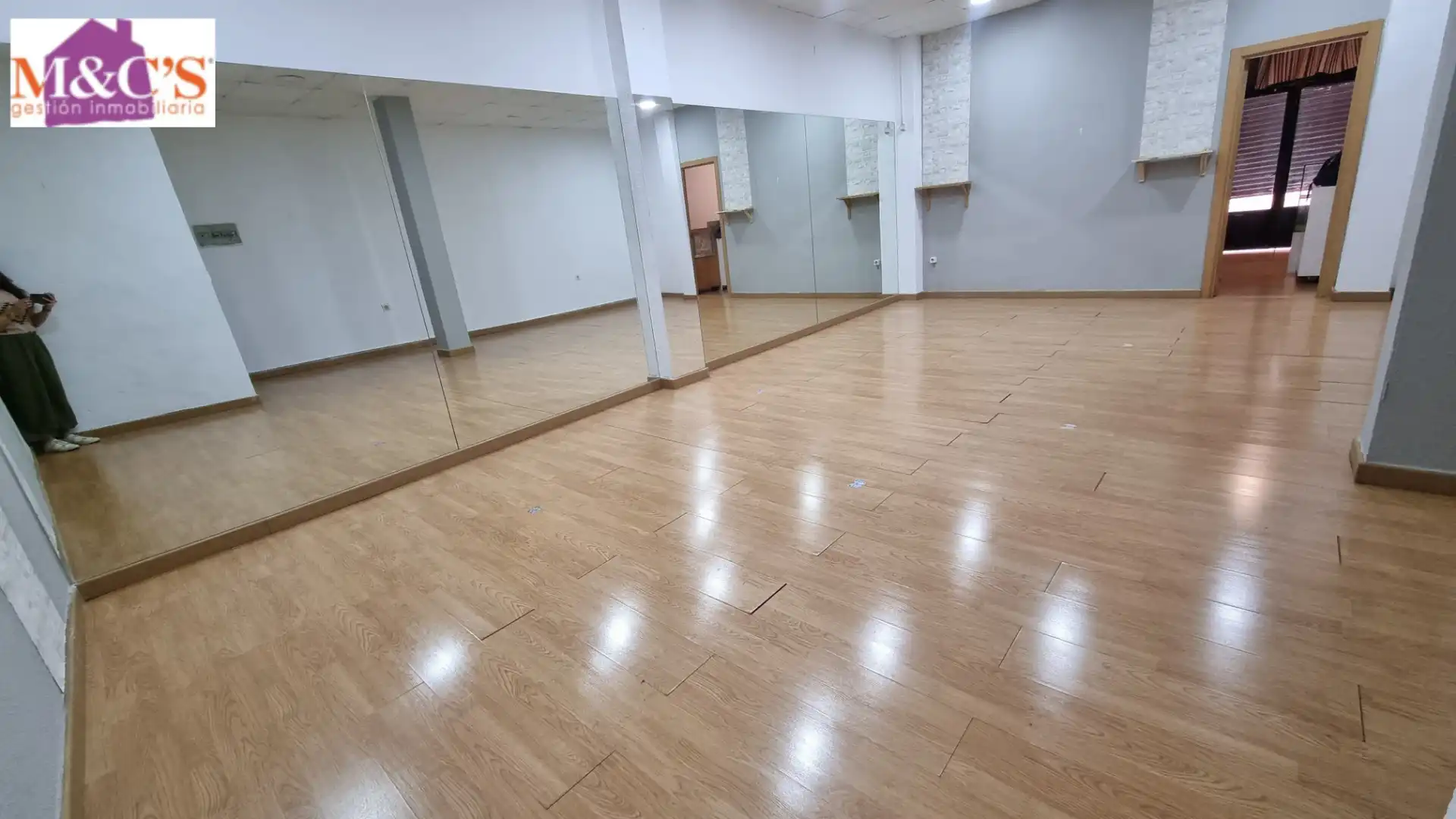 Local comercial de lloguer a Centro