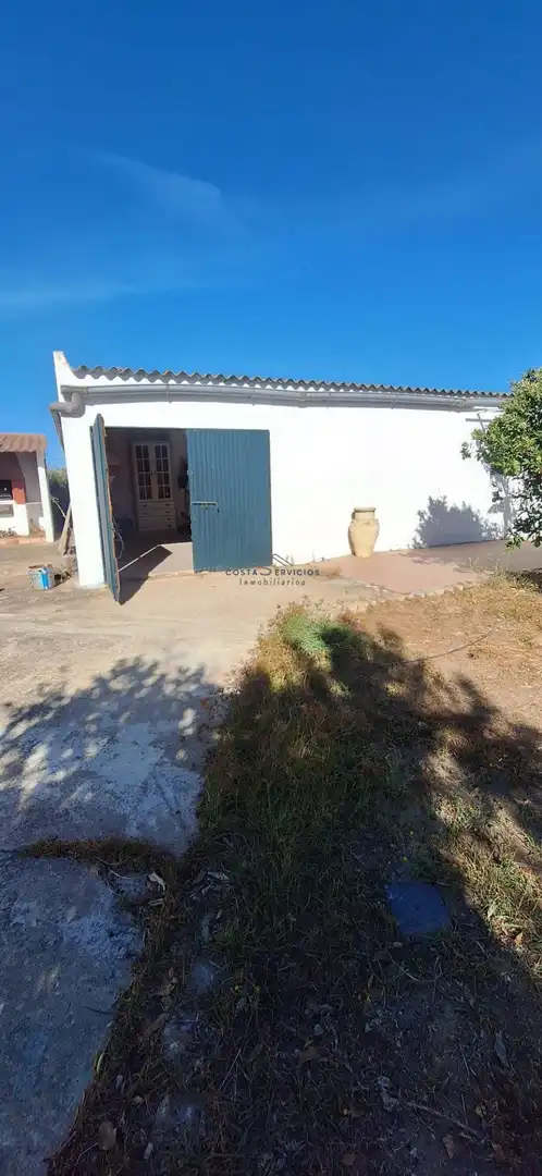 Country homes for sale in Gibraleón  with Storage room and Community pool