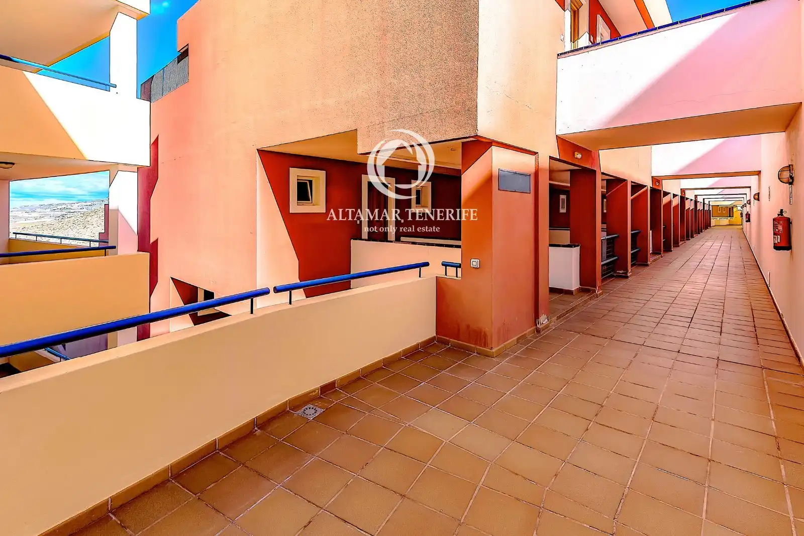 Terrassa de Apartament de lloguer en Adeje amb Terrassa, Traster i Piscina