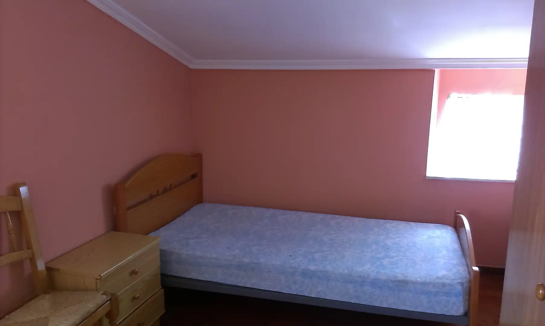 Bedroom of Flat for rent in Santiago de Compostela   with Heating, Furnished and Oven