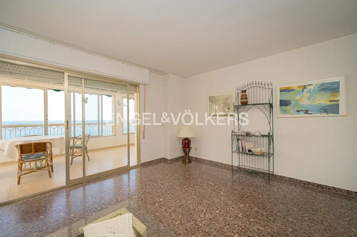 Apartments for sale in Benidorm  with Terrace and Community pool
