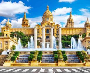 Vista exterior de Edifici en venda en  Barcelona Capital