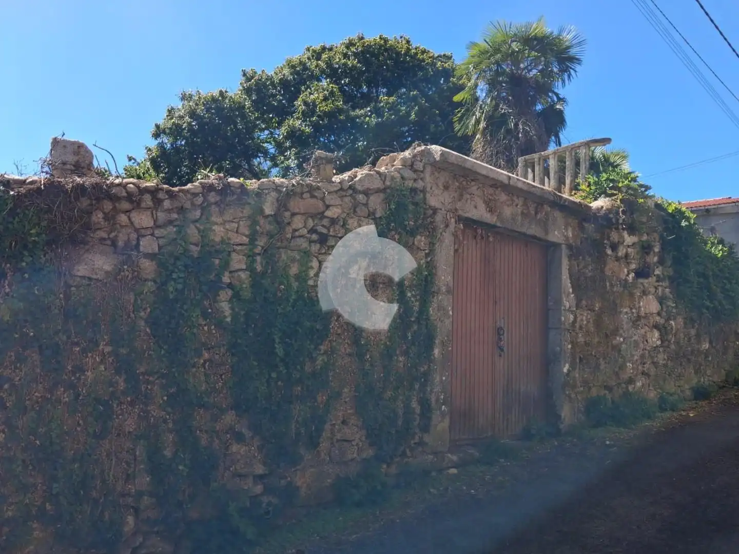 Casa amb jardí en venda a Entrimo, imagen 2