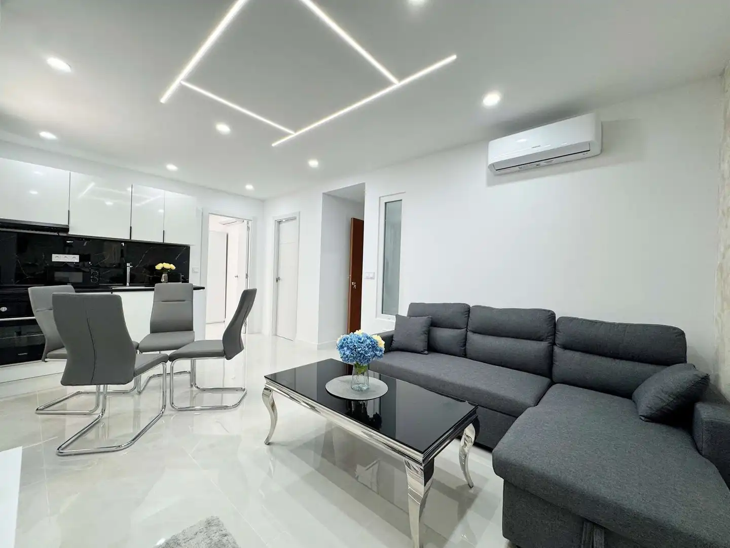 Sala de estar de Piso en venta en Alicante / Alacant con Jardín privado y Terraza