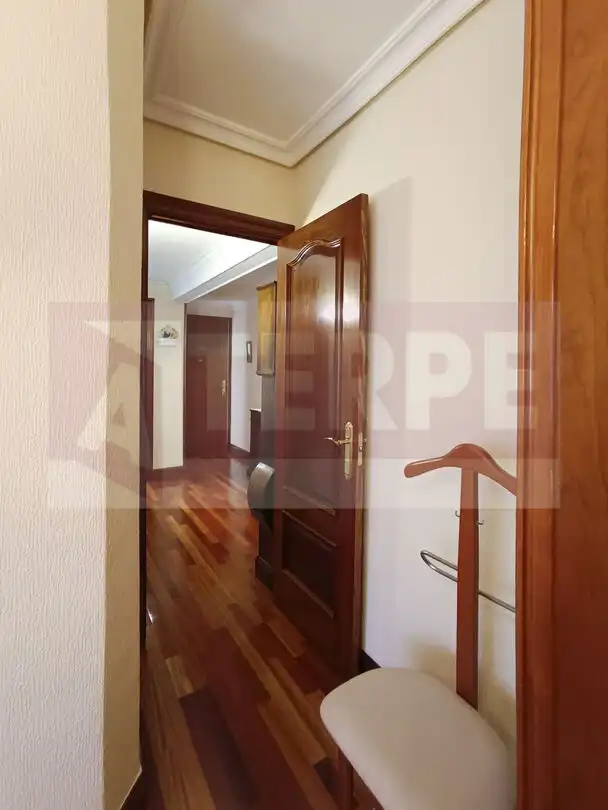 Pis amb terrassa en venda a Kaputxinoak / Capuchinos - Galtzaraborda, imagen 32