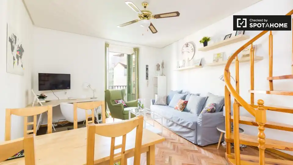 Wohnung mit Terrasse zur Miete in Centro, imagen 4
