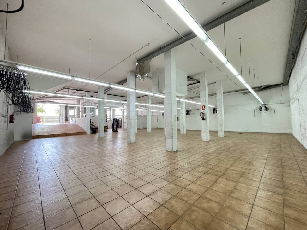 Local en venda a Calle Rovellat, La Plana