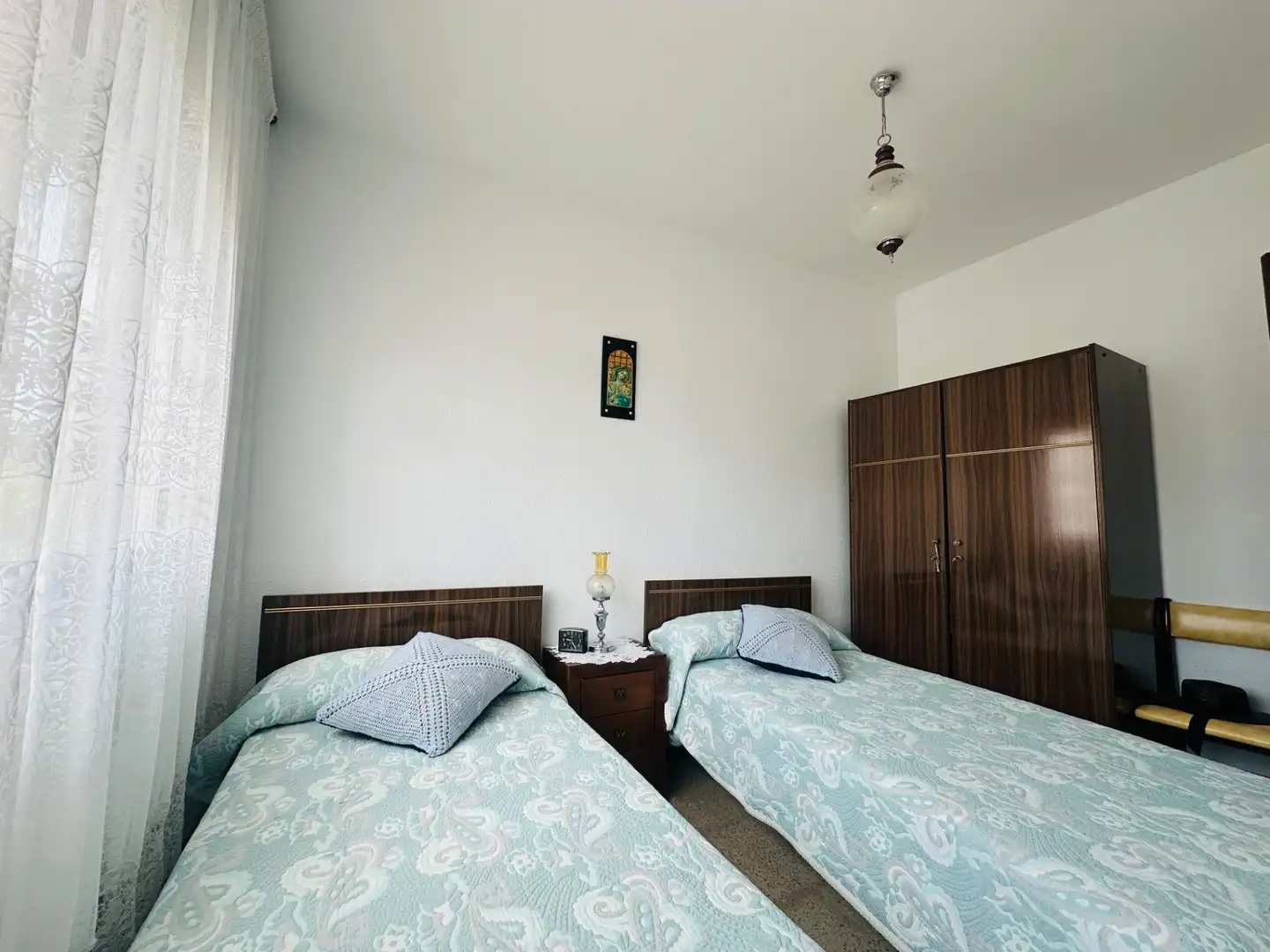 Dormitori de Casa o xalet en venda en Sant Jaume d'Enveja amb Jardí privat i Moblat