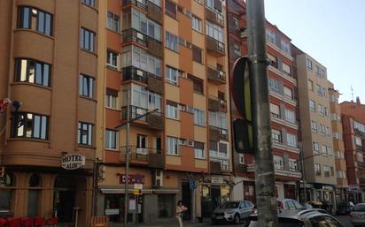 Vista exterior de Pis en venda en Aranda de Duero amb Terrassa