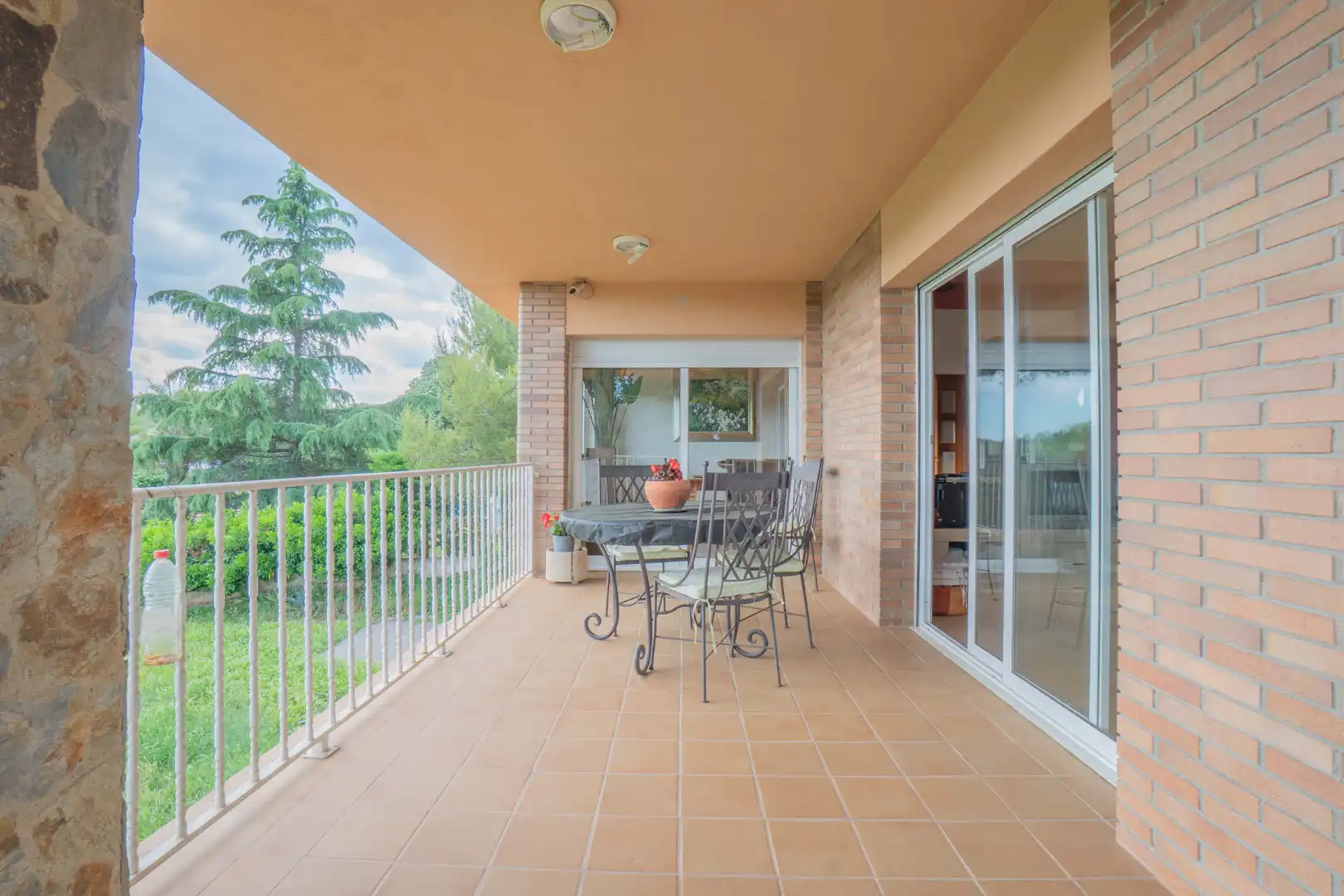 Terrassa de Casa o xalet en venda en Sabadell amb Aire condicionat, Calefacció i Jardí privat