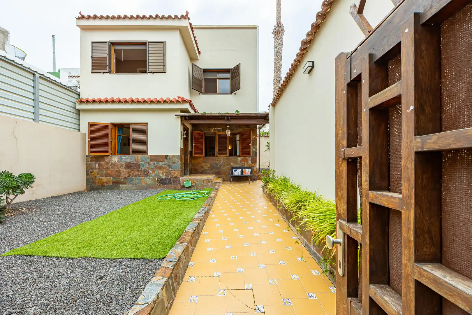 House with terrace for sale in Calle Blas Herrera 9, imagen 4