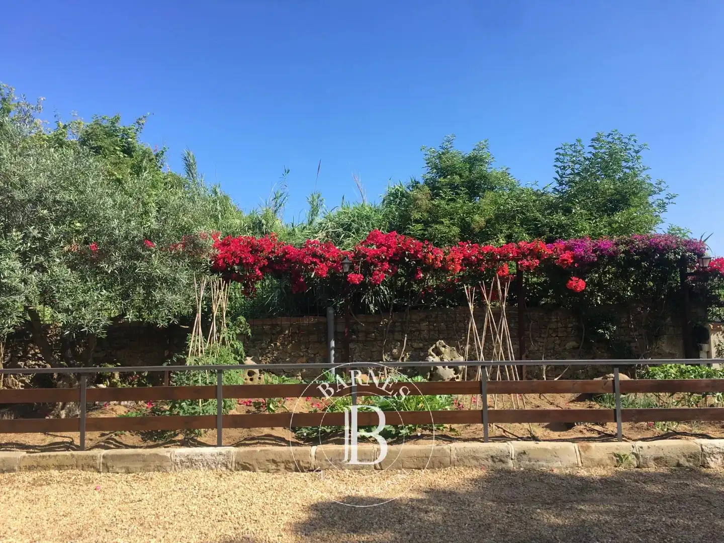 Jardí de Casa o xalet en venda en Santa Susanna amb Aire condicionat, Calefacció i Jardí privat