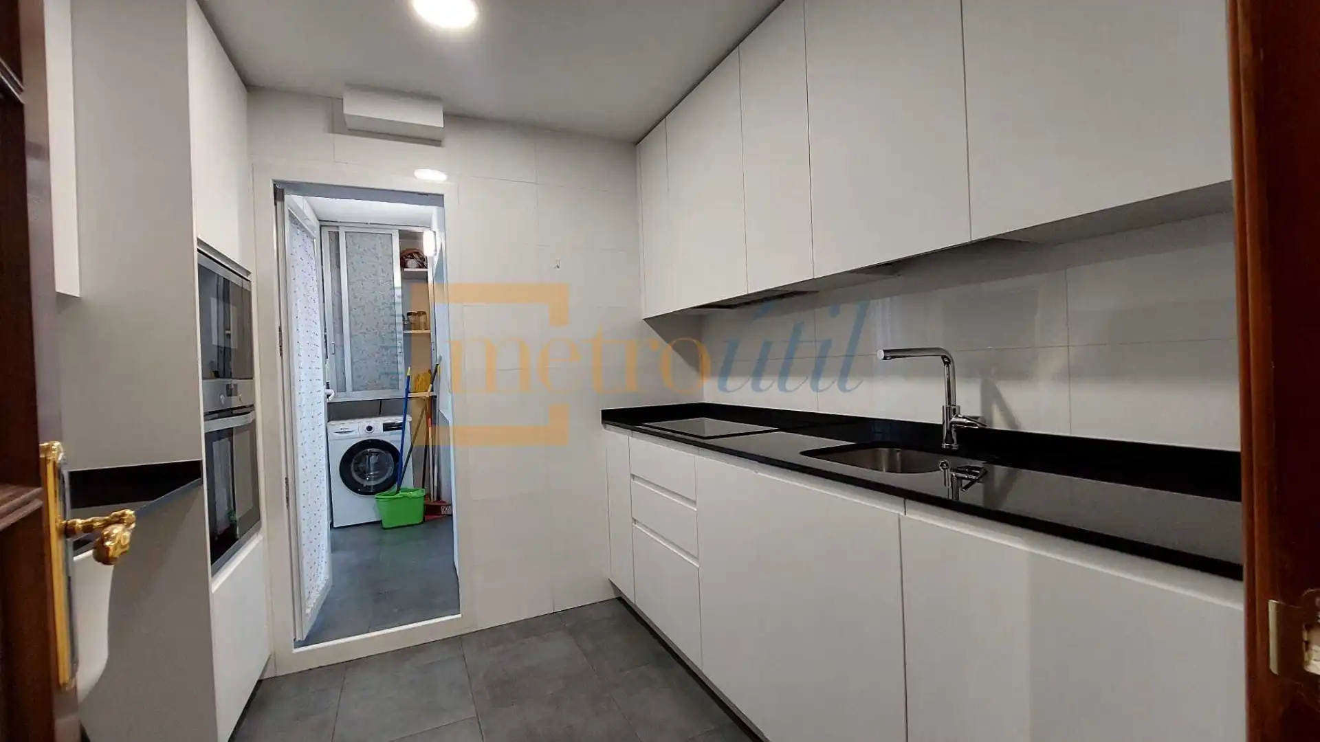 Appartamento con terrazza in vendita a Avenida de los Comuneros, imagen 12