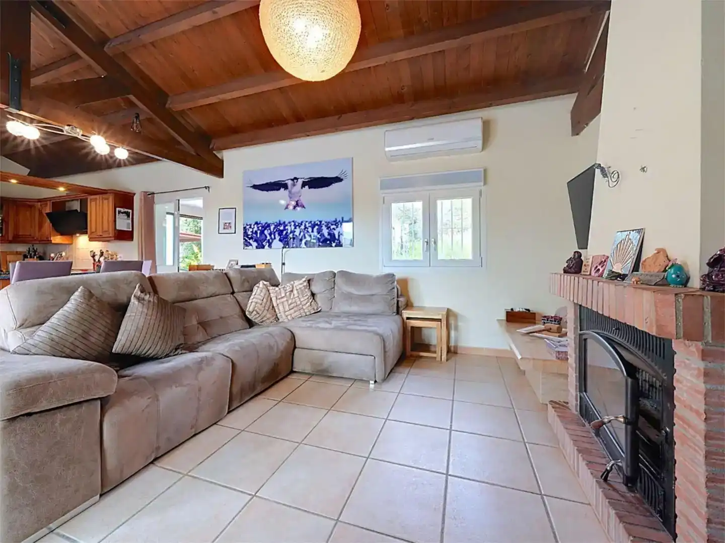 Wohnzimmer von Wohnung zum Verkauf in Coín mit Klimaanlage und Schwimmbad