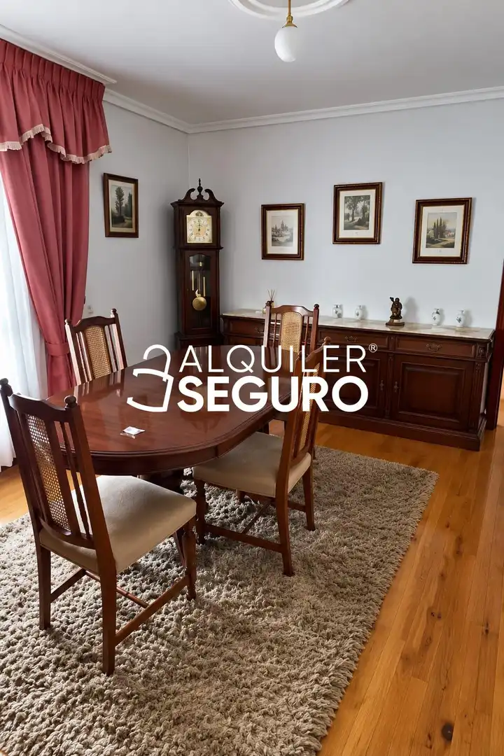 Piso de alquiler en Procurador , Casco Antiguo