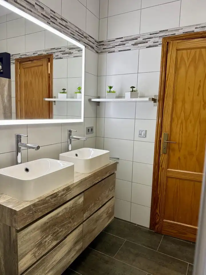 Baño de Casa o chalet de alquiler en San Bartolomé de Tirajana con Aire acondicionado, Terraza y Amueblado